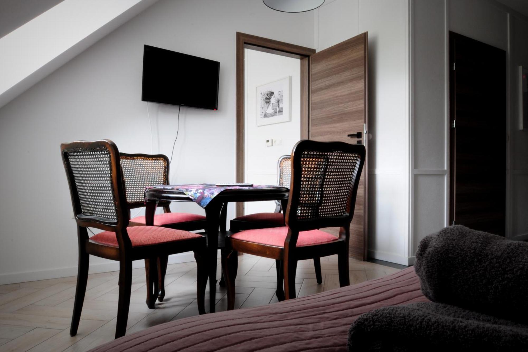 Bed and breakfast Czarna Dama